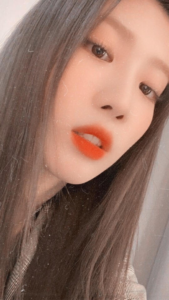 Kimlip Lockscreens (Loona)