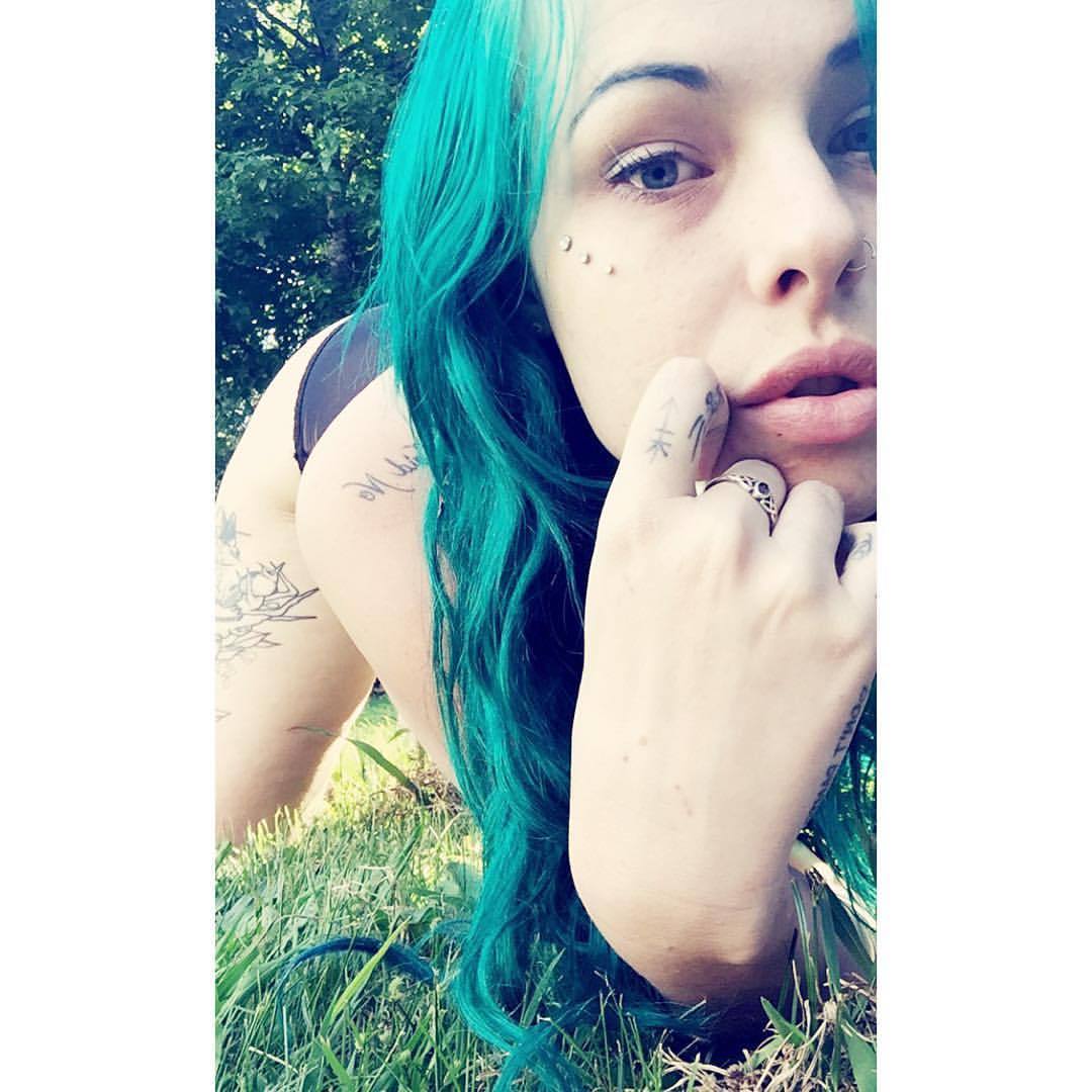 New account Baby.Doll6669 #americanapparel #booty #bootyappreciation #doggystyles