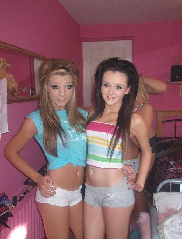 britishteensuk:    Click here for more  