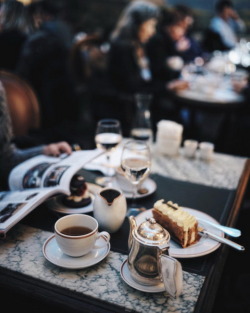 empoweredinnocence:  69honeybeez1:It seems like a cake and coffee kinda morning…   @nodelicatesensibilities   @empoweredinnocence I think i know where we can find a seat like that. 