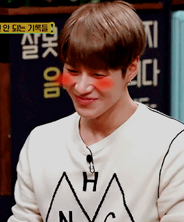 dazzlingkai:Taemin is the most popular among girl groups ~