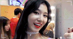 https://64.media.tumblr.com/39c1052808a43e405753f79e592c5607/tumblr_og88d4raVC1ulv0o3o1_500.gif