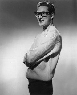 theniftyfifties:  Buddy Holly  <333333