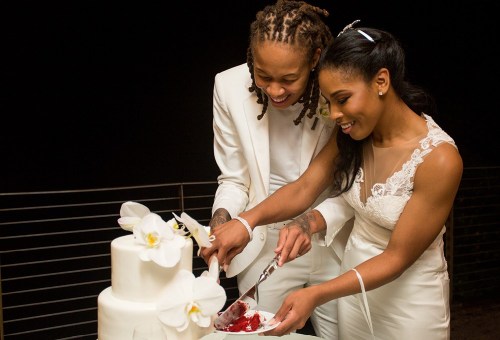 youngblackandvegan:wlweddings:WNBA Minnesota Lynx player Seimone Augustus & LaTaya Varner by Jan