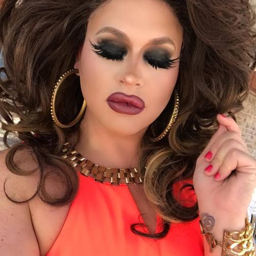 boy-to-girl-transformation:  Drag Queen Diva porn pictures
