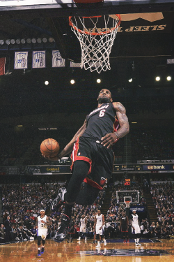 -heat:  33 points, 8 rebounds and 8 assists.