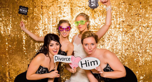 funnyordie: 10 Worst Props In A Wedding Photo Booth Don’t let these props ruin your special day!