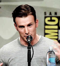 thewife101cevans:  Unbelievably I do not have enough Chris on my dash. Please reblog or like if you post A LOT of Chris.  It&rsquo;s been a slow few weeks, Chris come out and play!