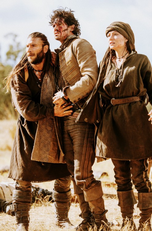 lady-eleanor-vane: Charles Vane, Jack Rackham and Anne Bonny in 3x08 (X). 