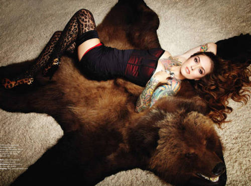 HOT Tattooed girls
