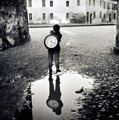 starryraven: “Time is too slow for those who wait, too swift for those who fear, too long for 