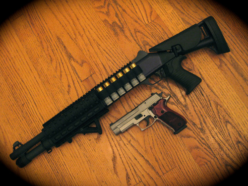 militaryandweapons:  Xmas Toys (Benelli M4 and Sig 220) by Glen Gecko on Flickr.