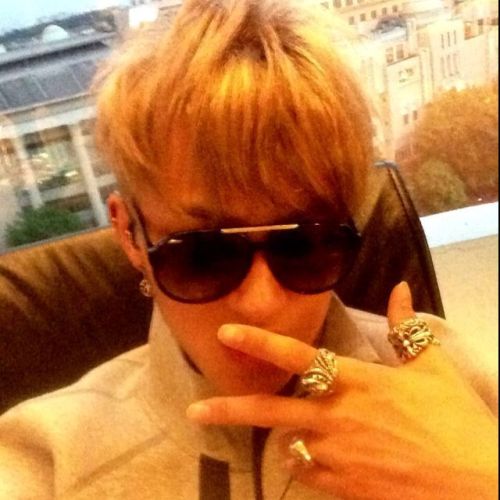  tao’s new weibo dp                
