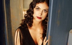 pelennanor:    Morena Baccarin   