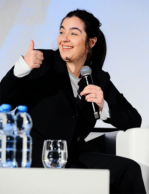 Alanna during a panel for TWD Euro Tour in Warsaw, Poland (March 6th 2017)