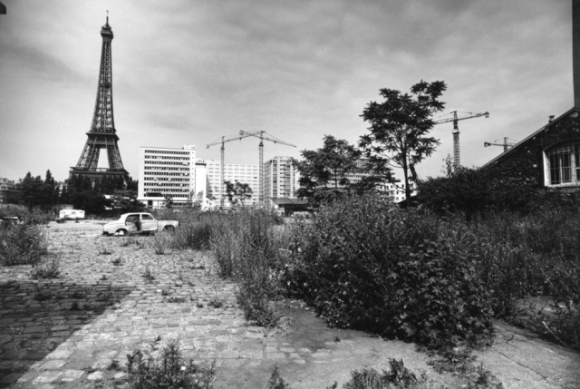Jean-Philippe Charbonnier #Jean-Philippe Charbonnier#paris#bw photography#tour eiffel#eiffel tower