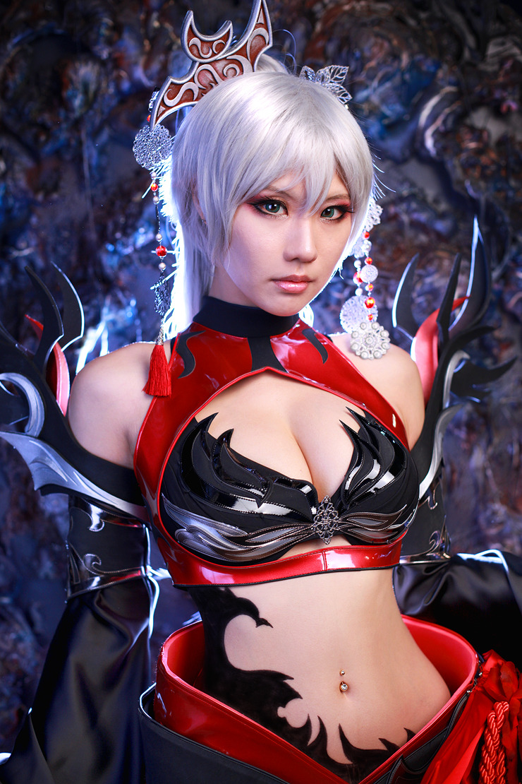 Source : http://sexykosplay.tumblr.com/