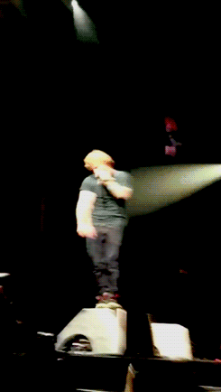 old-ed-sheerin:  ed sheeran falling off stage and continuing like a boss 