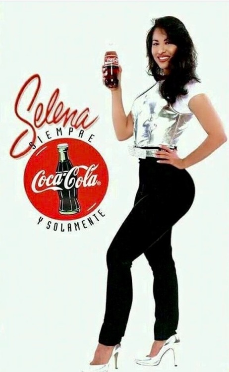 | Selena’s 1994 Coca Cola photoshoot 
