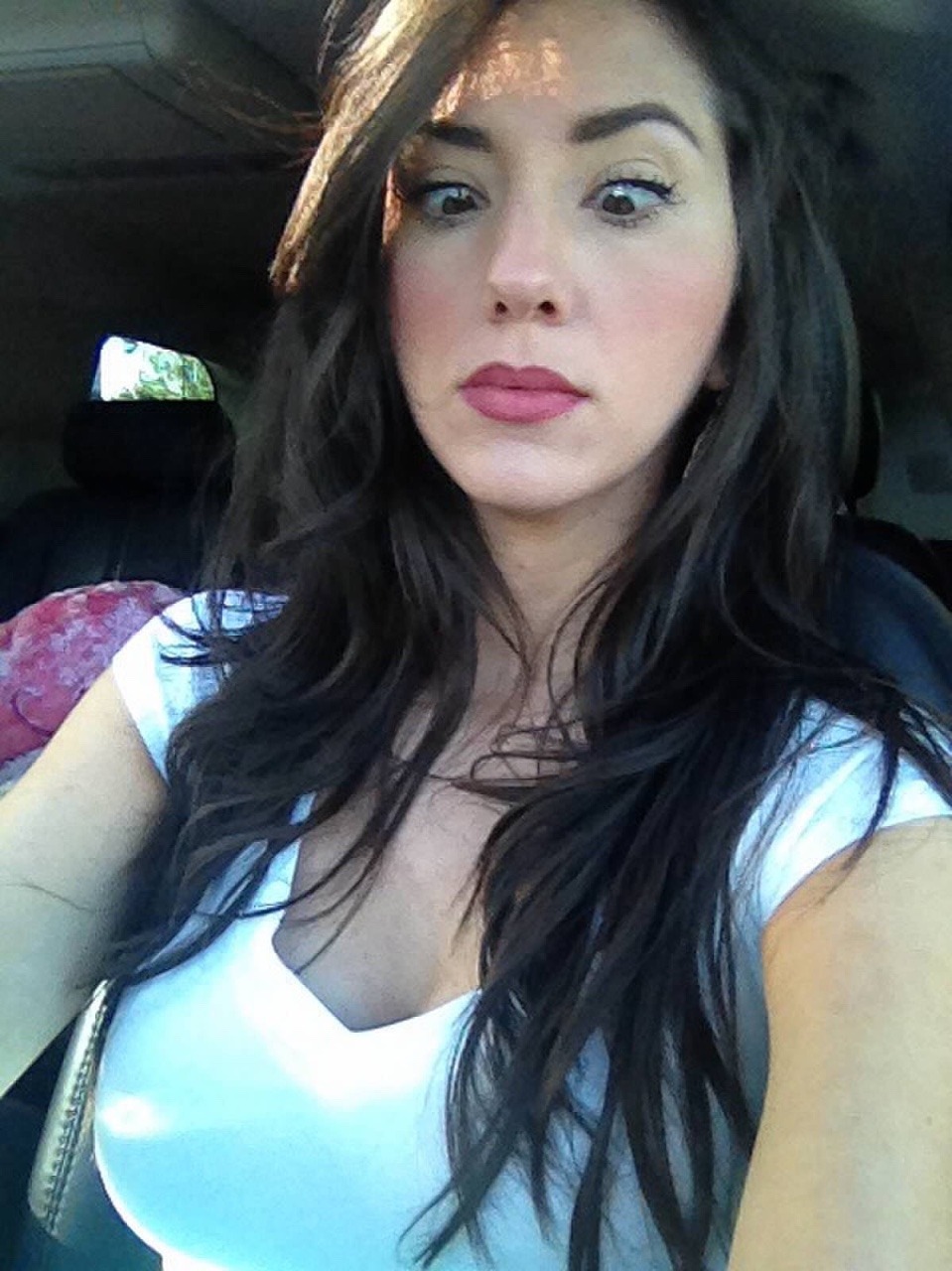 jenniselfies:  the many faces of Jenni (: