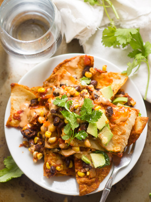 tinykitchenvegan:Vegan Black Bean Chilaquiles
