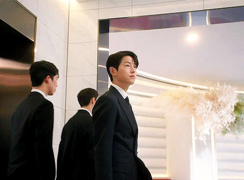 SONG JOONG KI As VINCENZO CASSANO In Queen Of Tears (2024) Dir. Kim Hee Won & Jang Young Woo