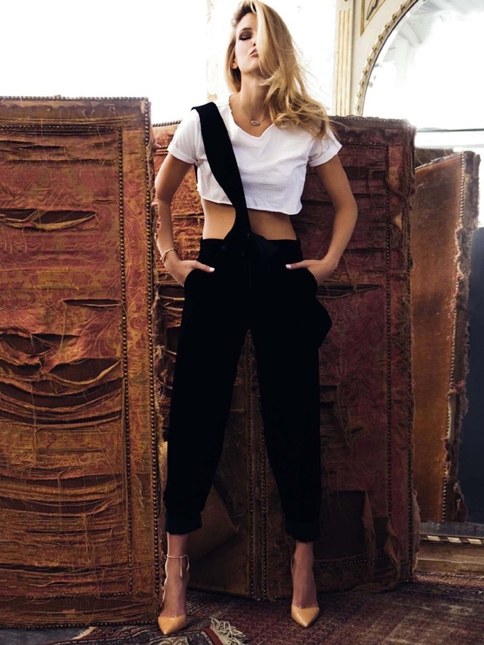 stormtrooperfashion:  Bar Refaeli for ELLE Spain, August 2013 