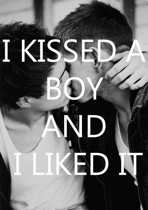 mmmmm  i enjoyed the kisssssss