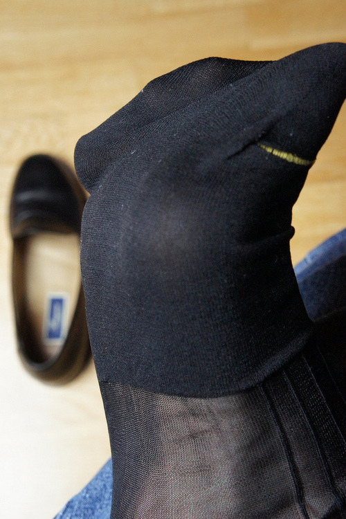 sniffingsocks:  SNIFF MY SMELLY TNT’S DUDE!! 