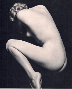 fragrantblossoms:  Lucien Lorelle, Nude,