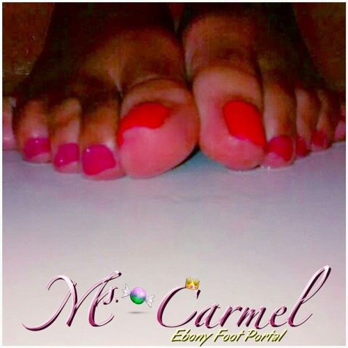 carmeltoes:  Love my pinks #EFP #efpelitemodels #thenewebonyfootportal #ebonyfeet #ebonytoes #ebonyfootfetish #longtoenails #feet #toes #toecurl #toepoint #toespread #teamprettyfeet #longtoes #igfeet #footlove #footjob #footfetish #sexyfeet #iloveebonytoe