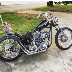 pangeaspeed:  @inkfxcorp has his new pioneer bars all set up on his killer shovel! I love seeing what our parts are going on! Have fun out there today on your choppers. #pangeaspeed #pioneerbar #chopper #shovelhead 
