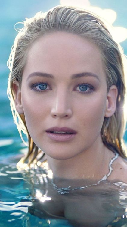 Blue eyes, swimming, beautiful, Jennifer Lawrence, 1080x1920 wallpaper @wallpapersmug : ift.