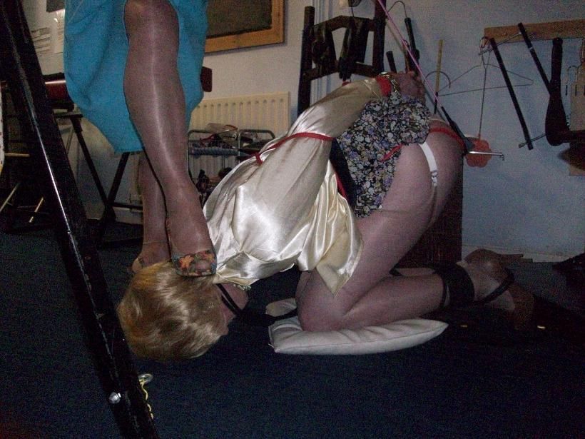 fedomsissy:  http://fedomsissy.tumblr.com/archive 