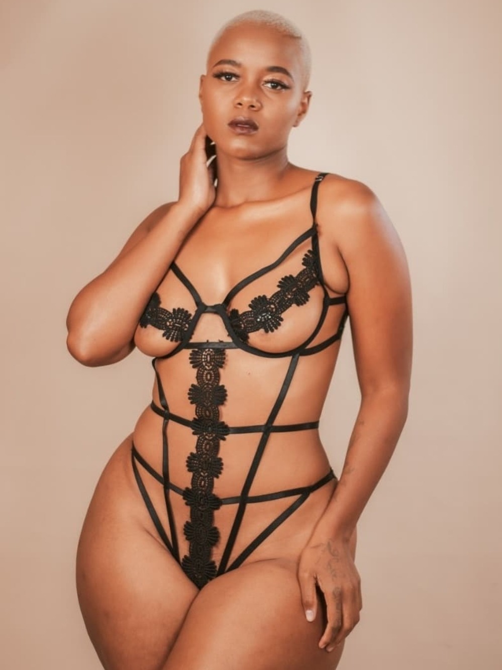 ntellectualluvher:IG: @faustinaroyale