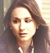 troianbellsario:  Spencer Hastings + hairporn (season 3) 