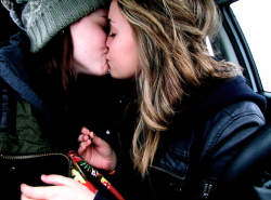 lovelycouplesblog:  ♥ Love blog ♥ 