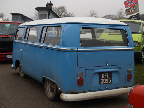vwkombilove:  1969 Volkswagen Kombi Van 8 seater by peezedgee on Flickr.