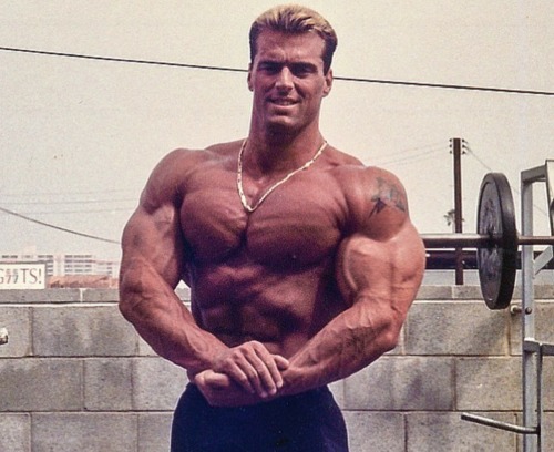 Berry DeMey Aka The Flexing Dutchman Would Turn Me On So Hard As A Kid. You Can See Why...
