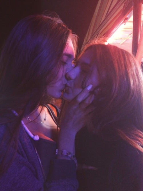 I love girls.
