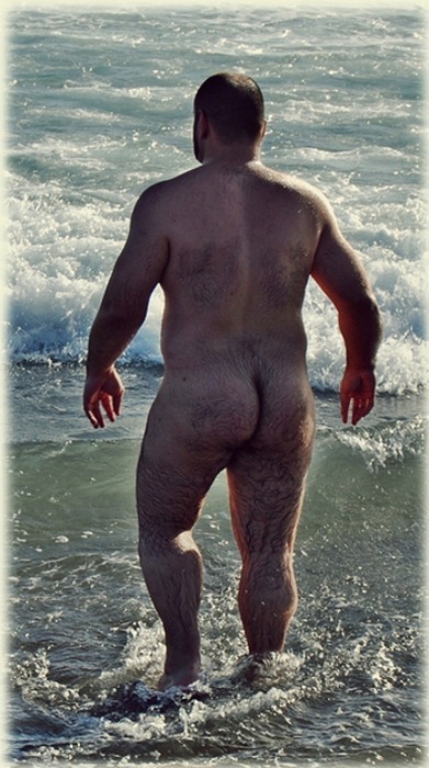 mitlan:  http://mitlan.tumblr.com/ 