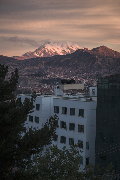 Mount Illimani form La PazBoliviaChris Yesil, travel photography Instagram| Behance