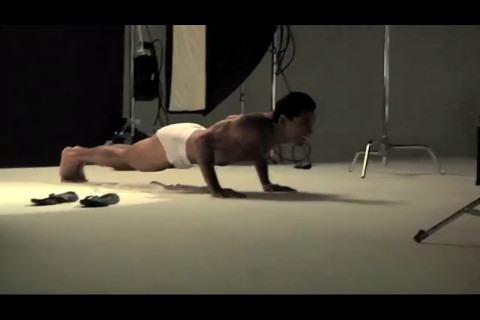 lamarworld:  Mario Lopez showing off that AMAZING ass and bulge of his(PART 1)