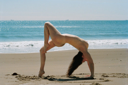 dailysensuals:  http://dailysensuals.tumblr.com