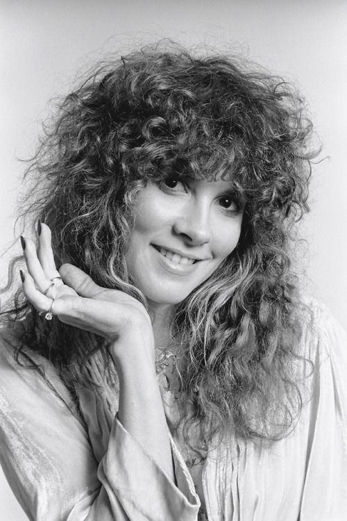 goldduststevie:Stevie photographed by Pat Johnson - 1979.