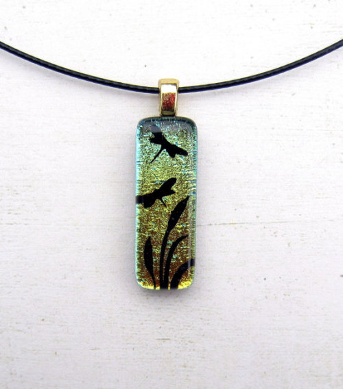  A collection of red and green fused glass nature themed pendants for the holiday season! Surprise a