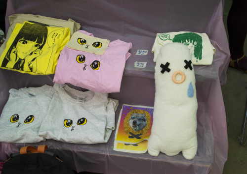 meatbunny: Happy Zinefeast Vol. III, everyone! From top to bottom, my lovely tabling partner Elena C