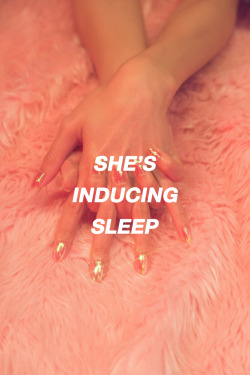 mtvformation:  she’s american // the 1975 