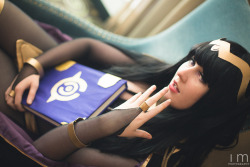 hotcosplaychicks:  Fire Emblem: Tharja by xinstrumental Check out http://hotcosplaychicks.tumblr.com for more awesome cosplay