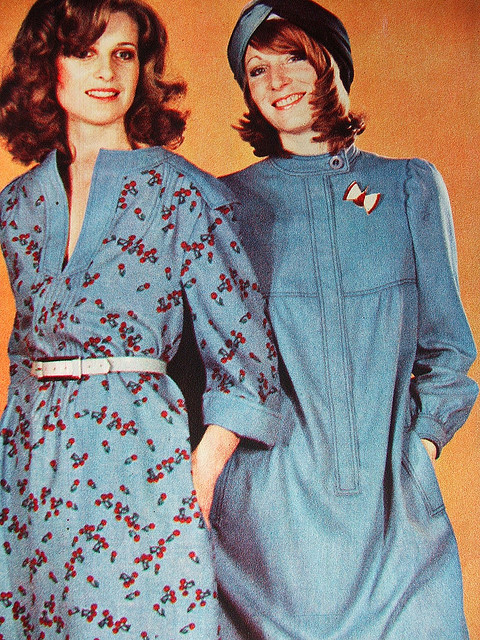 Year: 1975Model(s): *, *.Photographer: * (MODA)Designer(s): *__________Additional Information from F